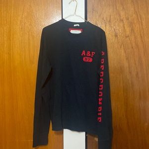 Youth xl  blue sweatshirt nwt